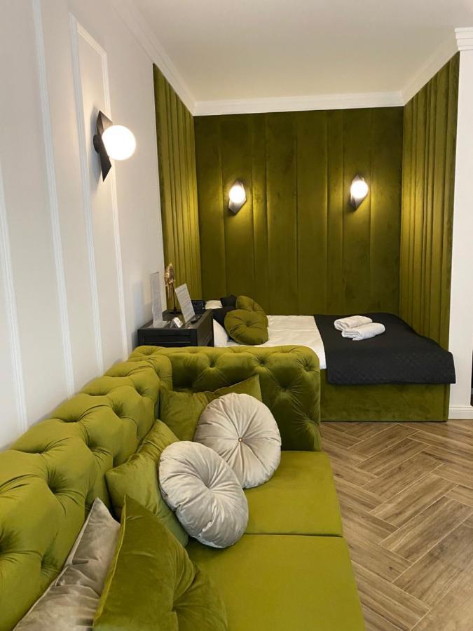 Family Sauna Teznia Apartments: Lakeside Retreat with Private Wellness Kielce Exterior photo