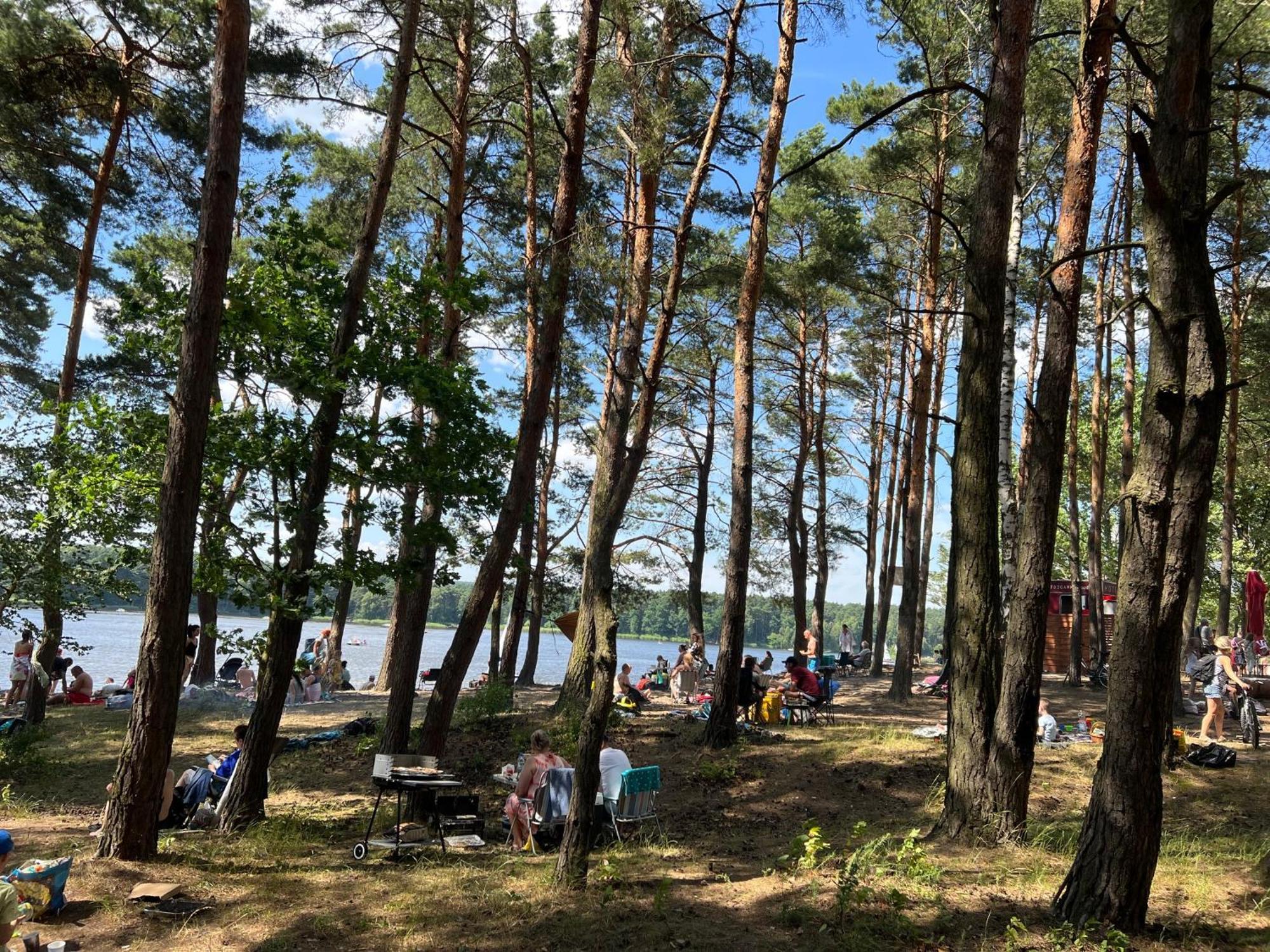 Family Sauna Teznia Apartments: Lakeside Retreat with Private Wellness Kielce Exterior photo